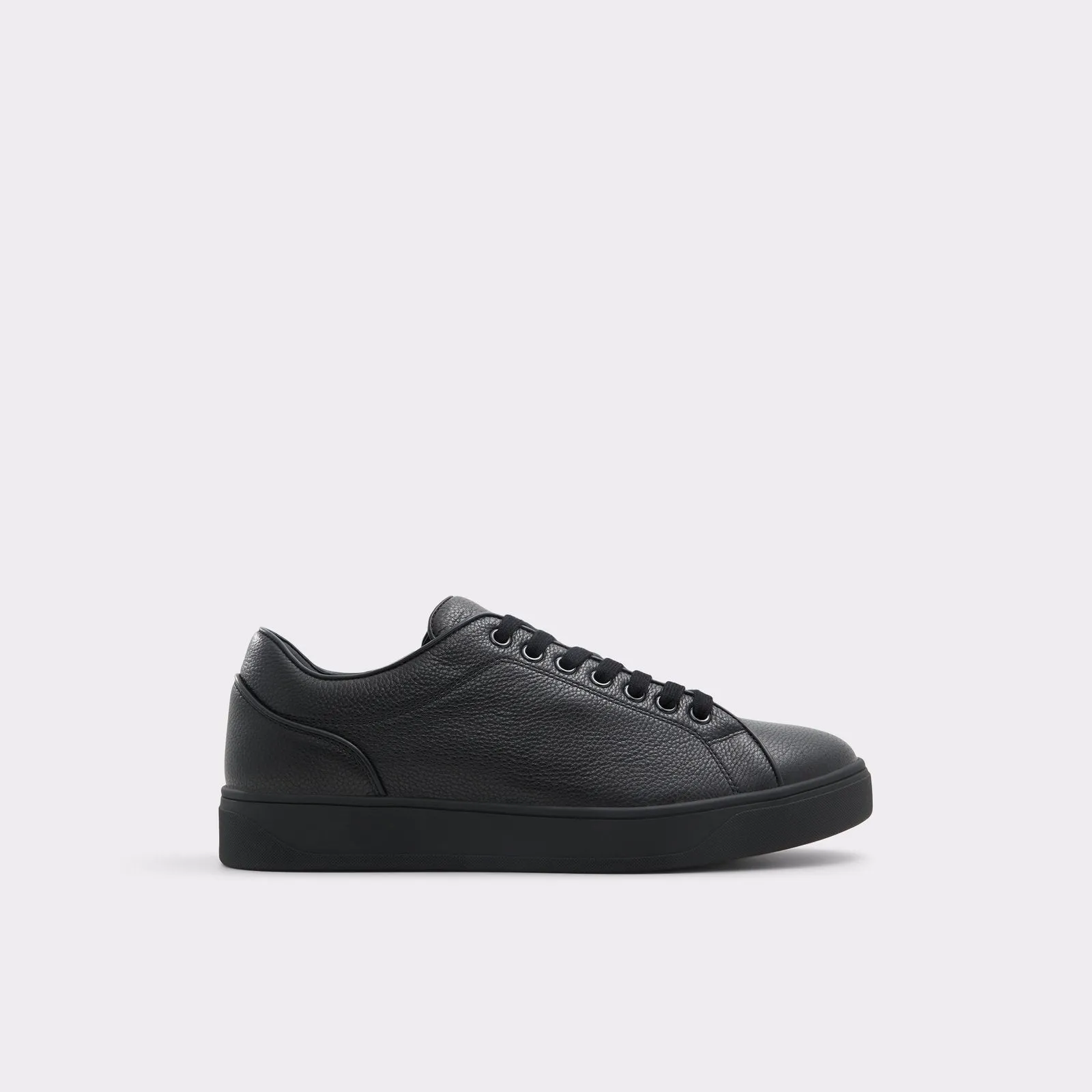 Alastor / Sneakers
