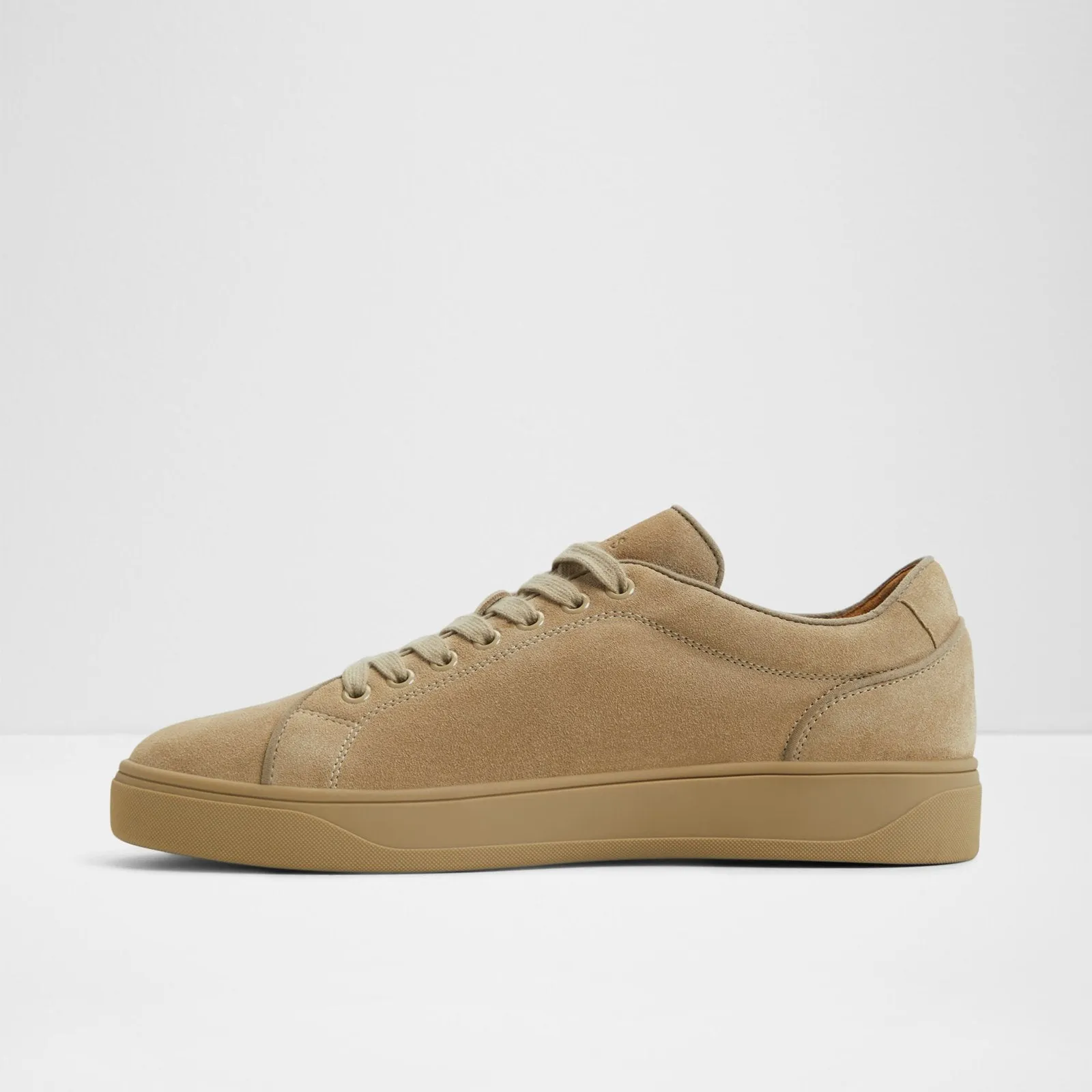Alastor / Sneakers