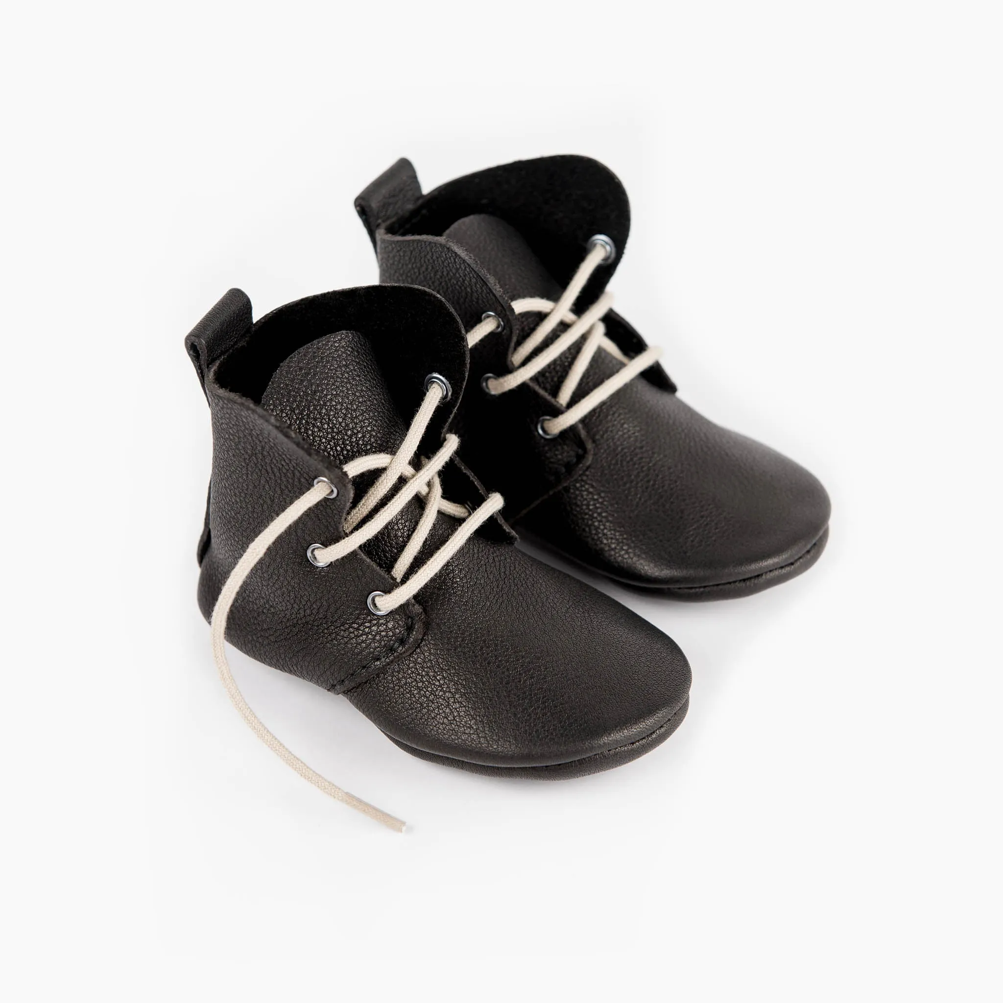BLACK HIGH TOPS