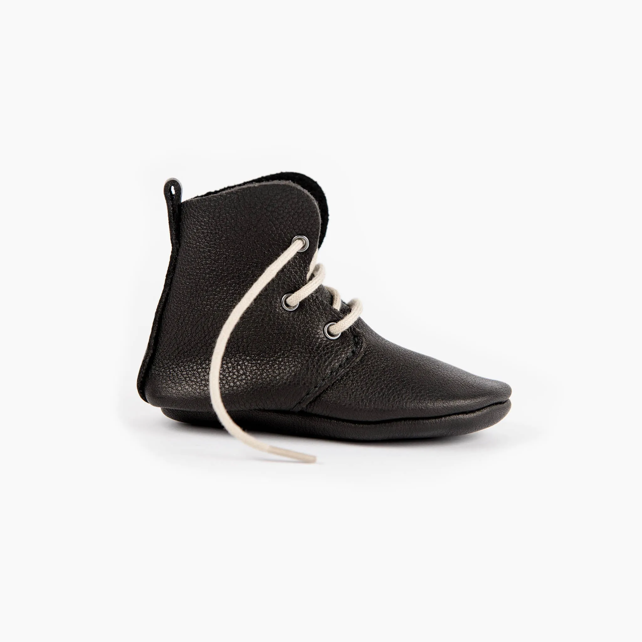 BLACK HIGH TOPS