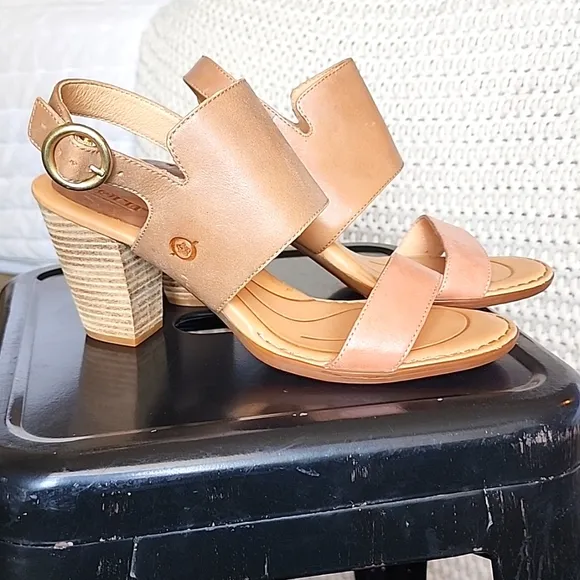 Born Women's Cindie Sandal