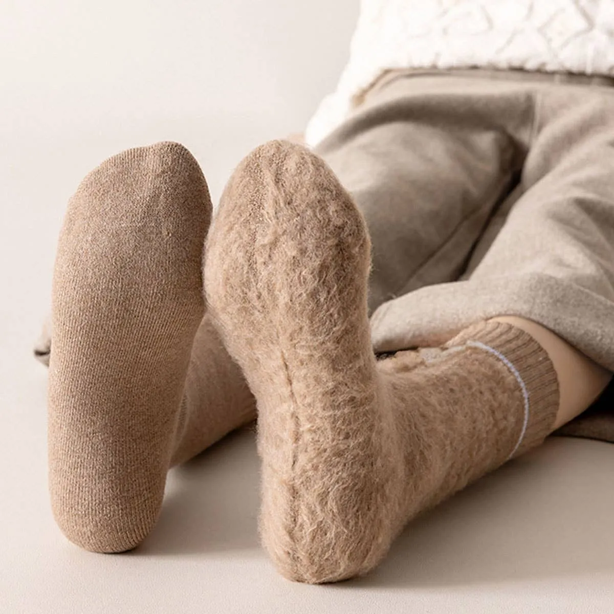 COZY CREW SOCKS Black