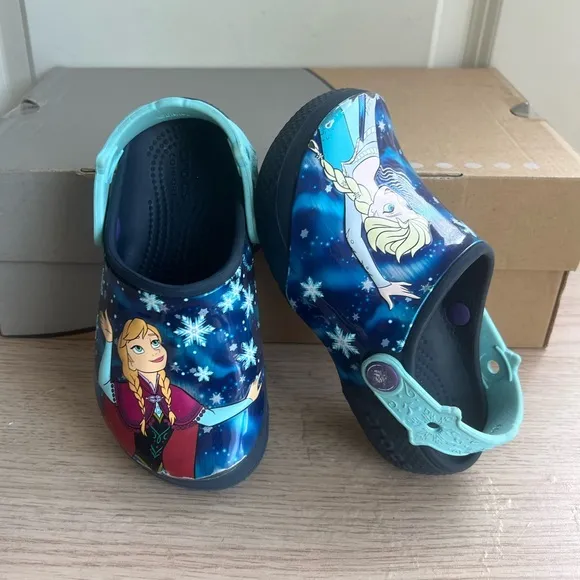 CROCS Disney Frozen Toddler Sandal- SZ 10 C