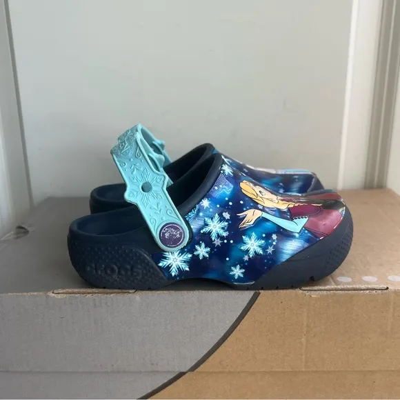 CROCS Disney Frozen Toddler Sandal- SZ 10 C