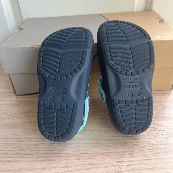 CROCS Disney Frozen Toddler Sandal- SZ 10 C