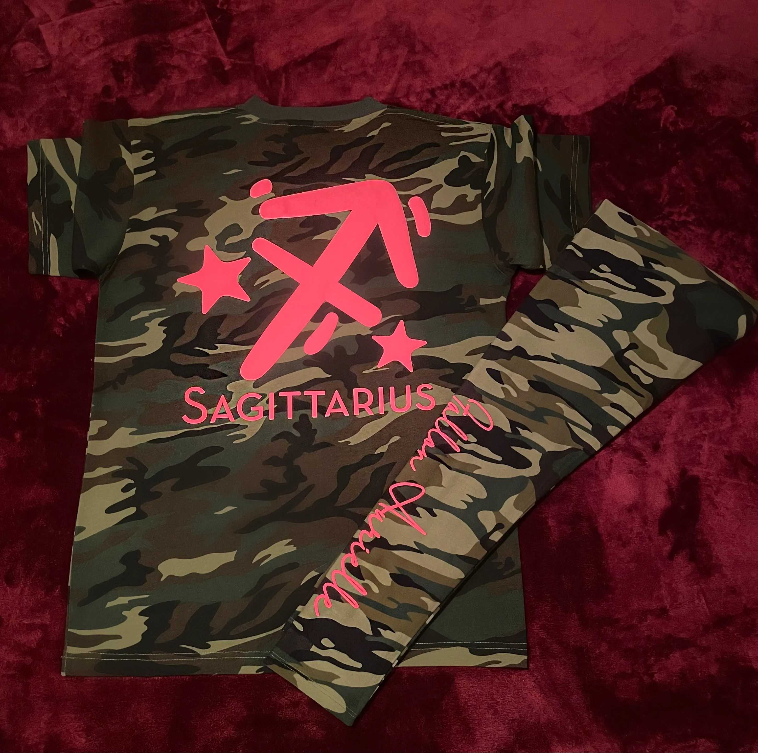 Fallon Aurielle Unisex Signature Sagittarius Logo & Name Zodiac T-Shirt (Camo & Neon Pink)