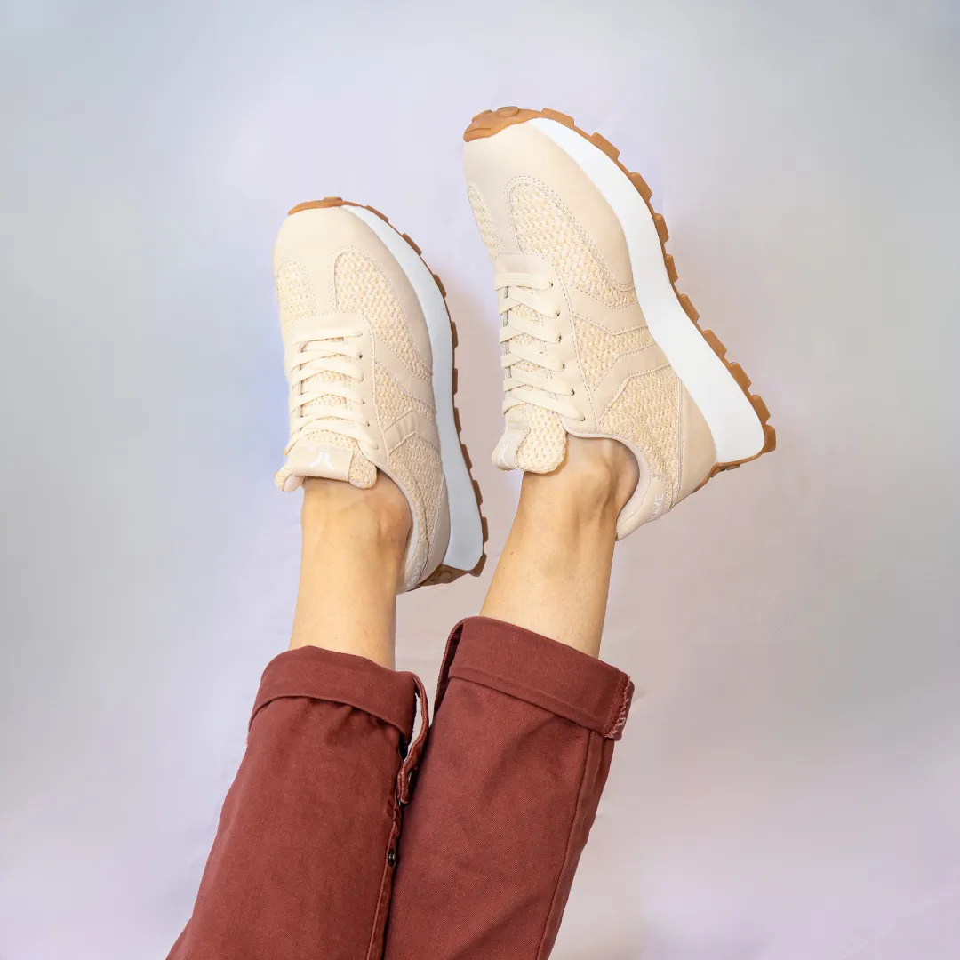 Hope Womens Sneaker in ecru with ecru wing