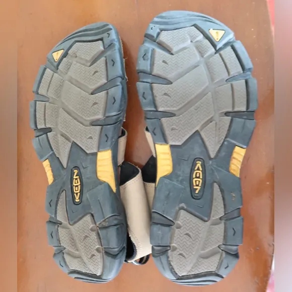 Keen Men's Daytona II Sandal Size 11