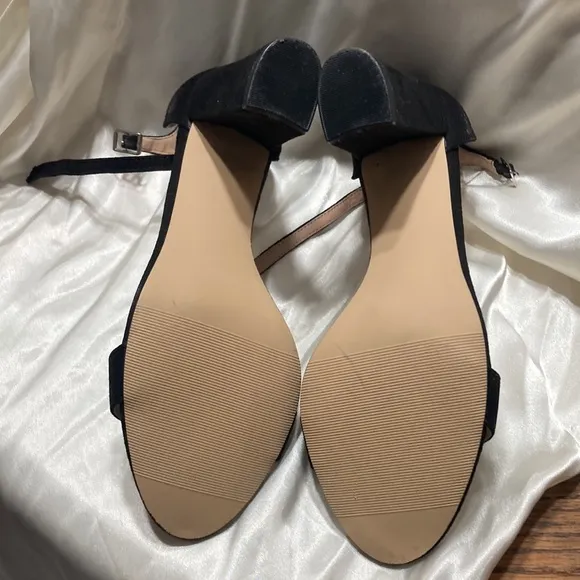 Madden Girl Women's Beella Dress Sandal size 8