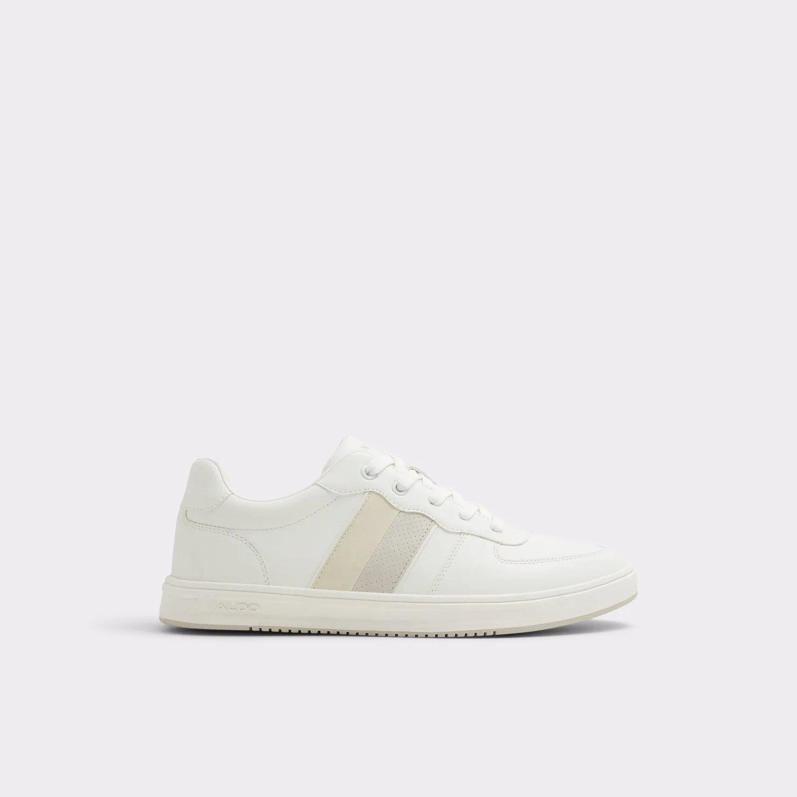 Morrisey / Sneakers