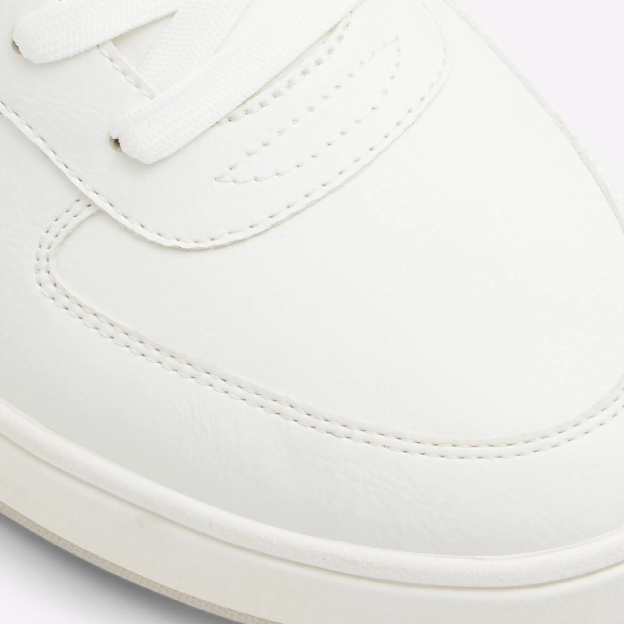 Morrisey / Sneakers