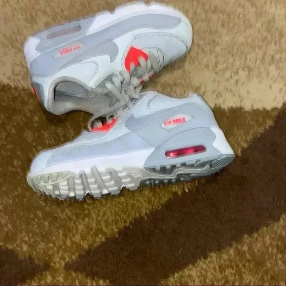 NIKE AIR/ childs sneakers