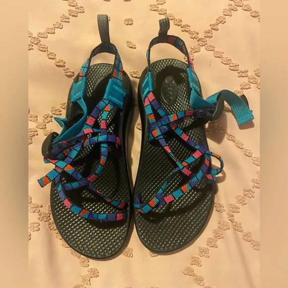 NWOT Chaco kids sandal