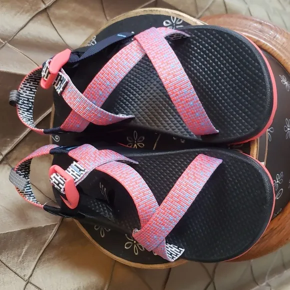 NWOT- Chaco ‘Z1 Ecotread’ Youth Sandal