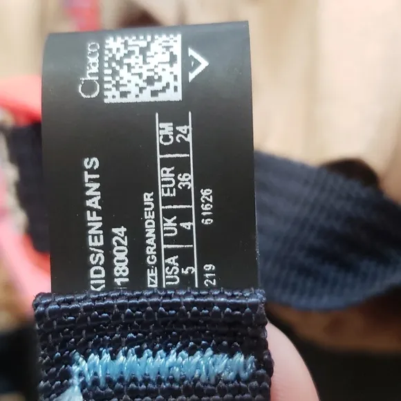 NWOT- Chaco ‘Z1 Ecotread’ Youth Sandal