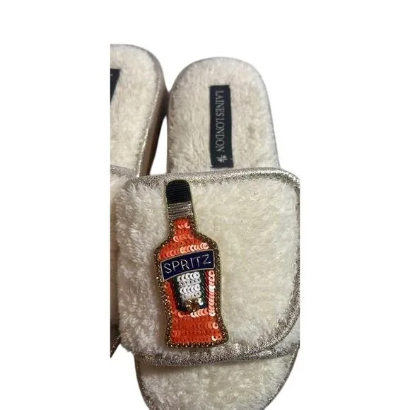 NWOT Laines London Slippers size  Medium Rare