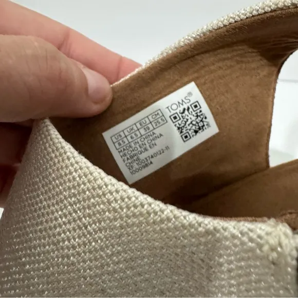 NWT atoms Majorca sandal tan cream 8.5