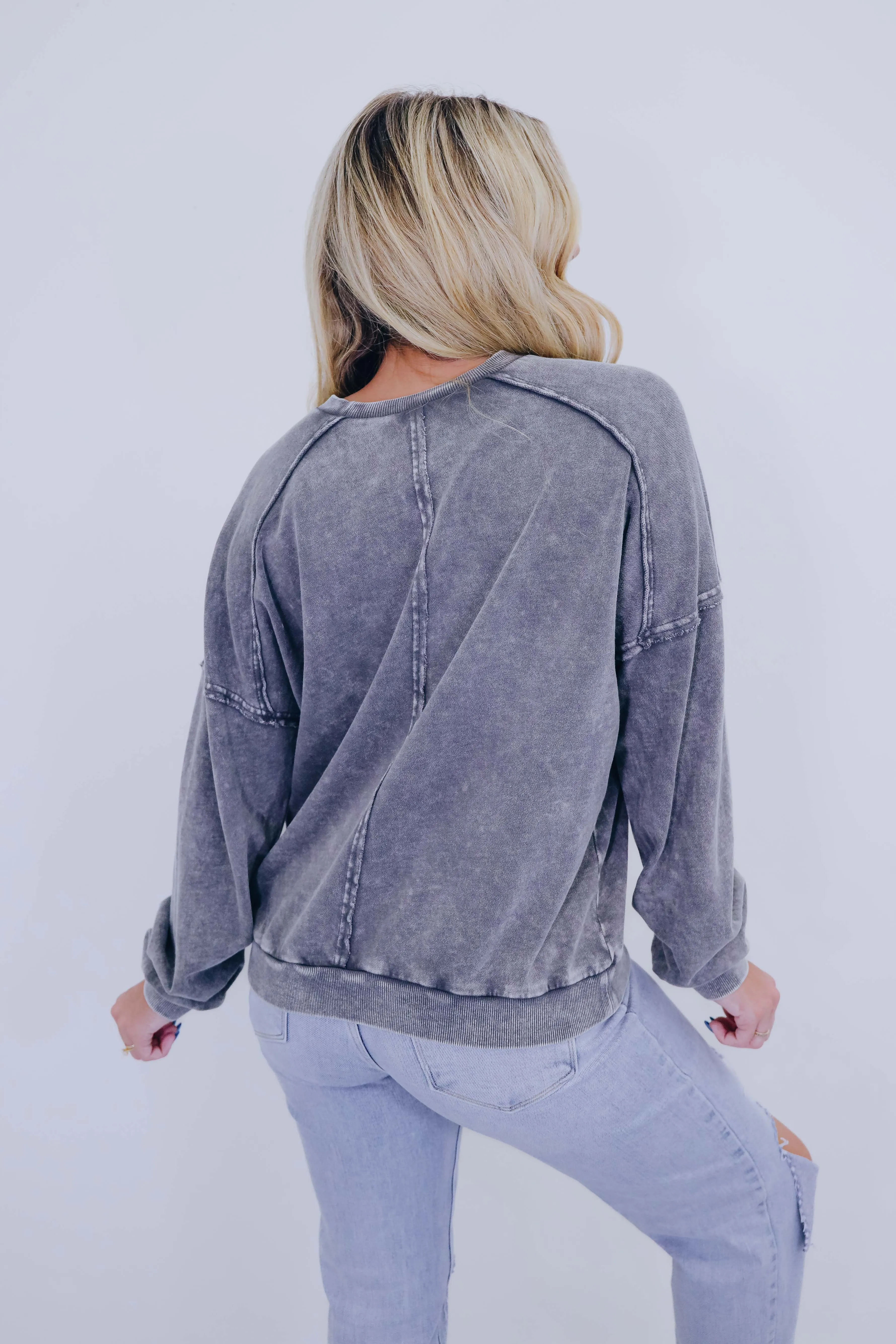 Peace Out Floral Patch Sweatshirt - 2 Colors