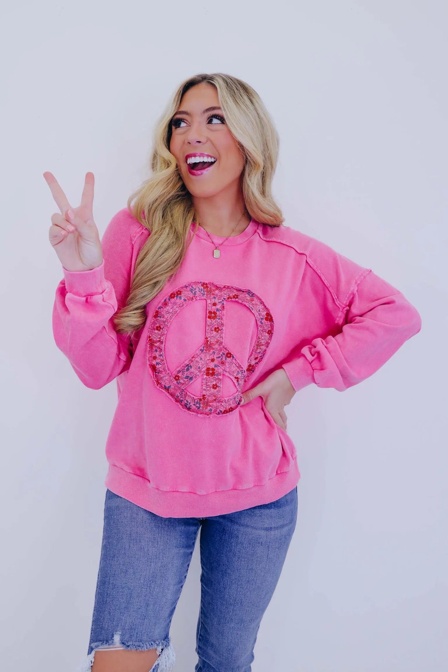 Peace Out Floral Patch Sweatshirt - 2 Colors