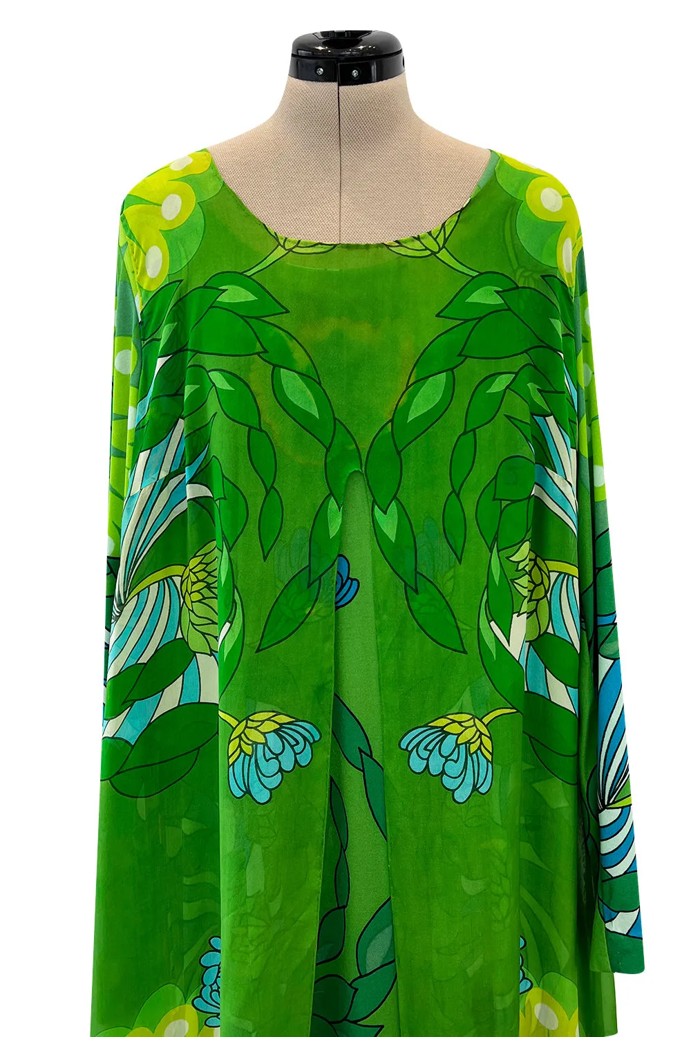 Phenomenal Early 1970s La Mendola Green Silk Jersey Caftan Dress w Silk Chiffon Overlay