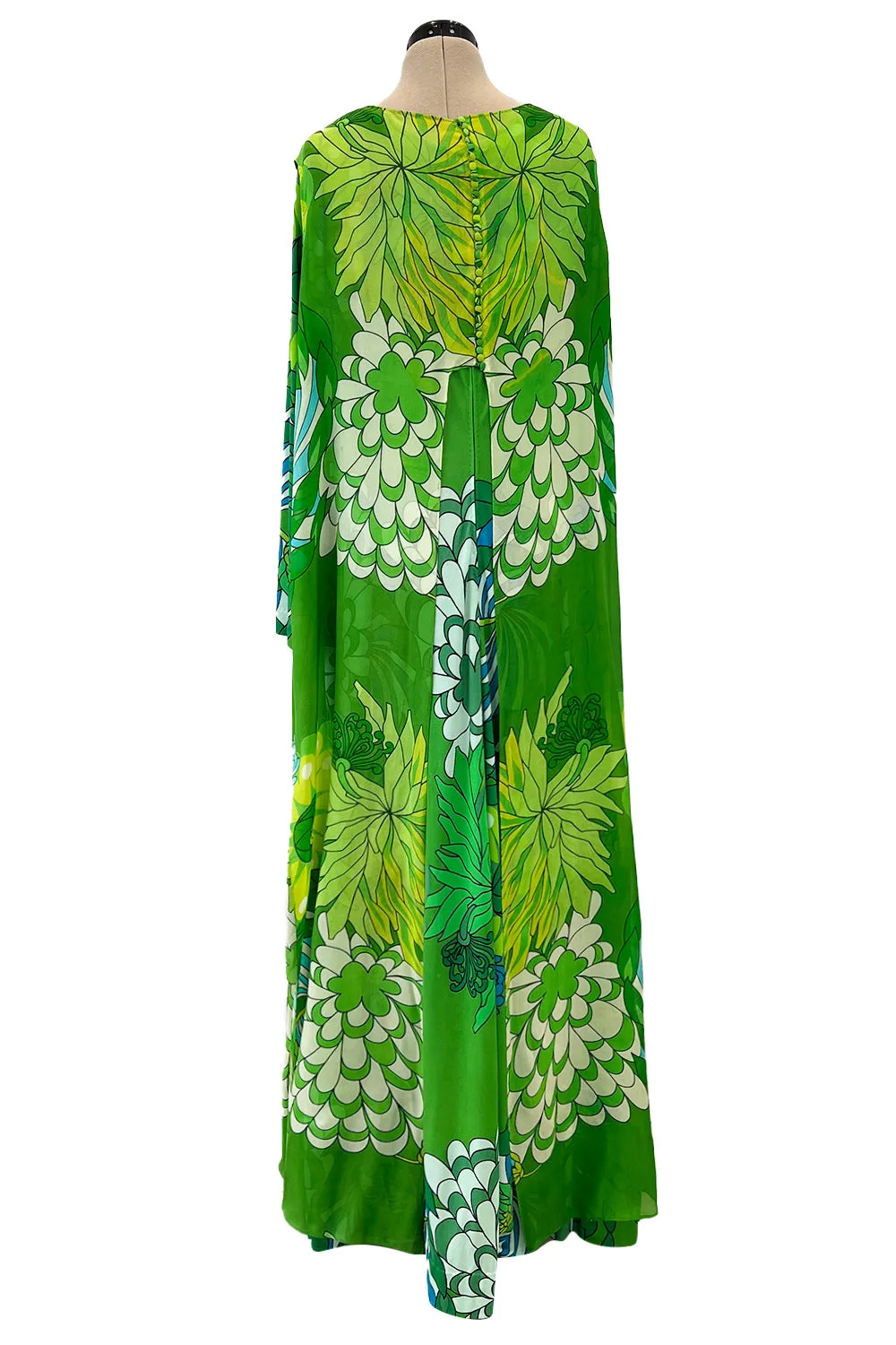 Phenomenal Early 1970s La Mendola Green Silk Jersey Caftan Dress w Silk Chiffon Overlay