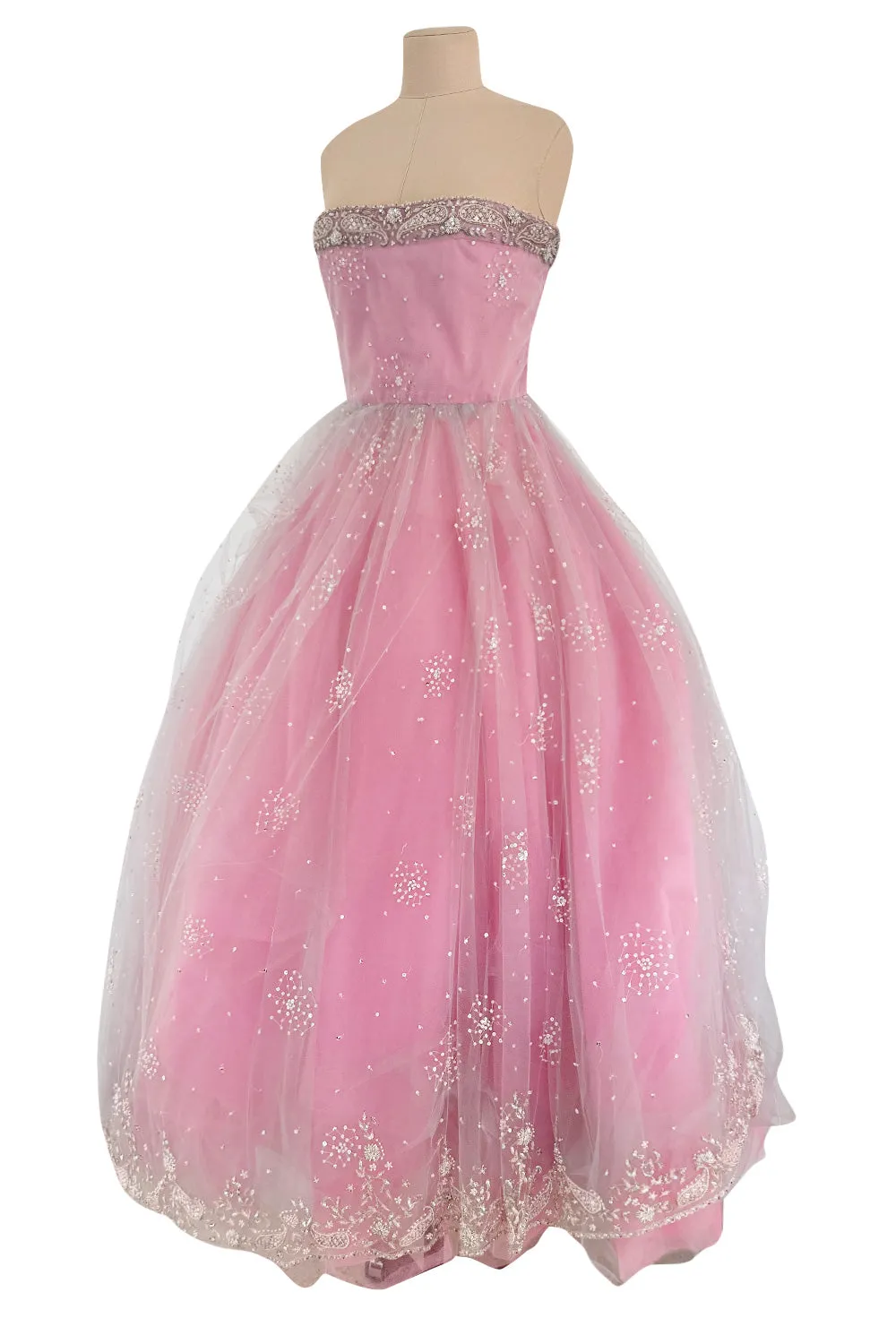 Prettiest 2000s Oscar de la Renta Strapless Pink Tulle Dress w Extensive Beadwork