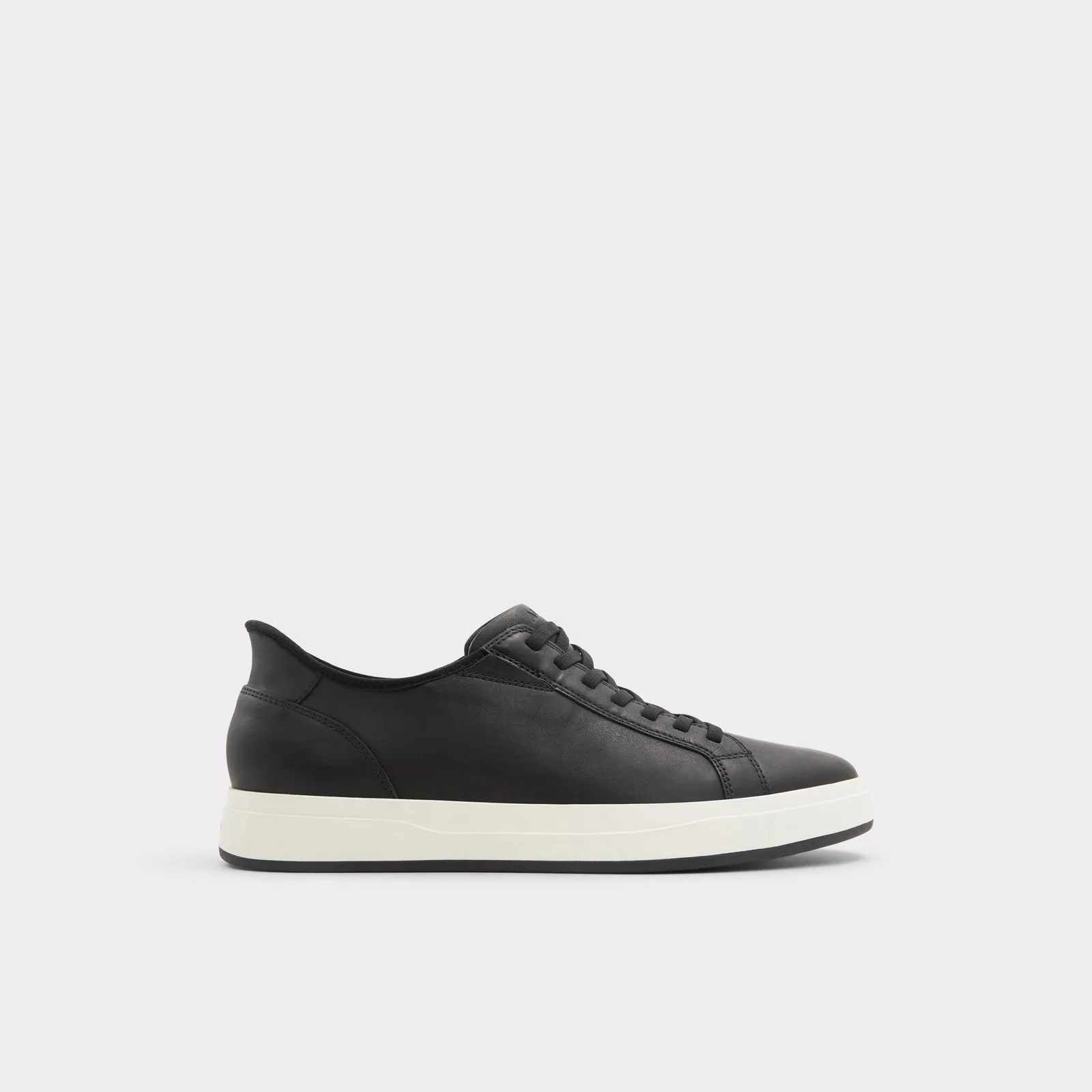 Scottie / Sneakers