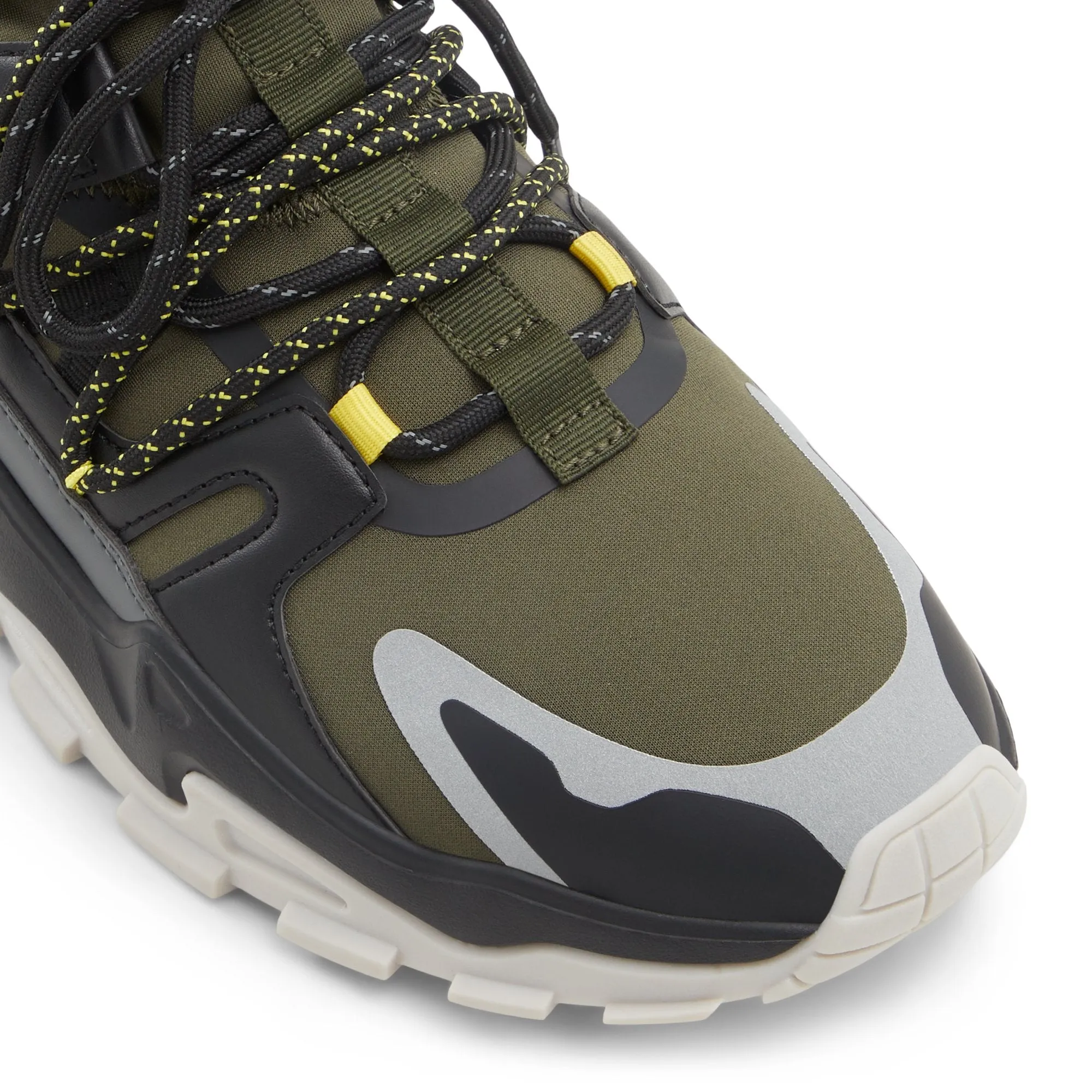 Tera / Sneakers