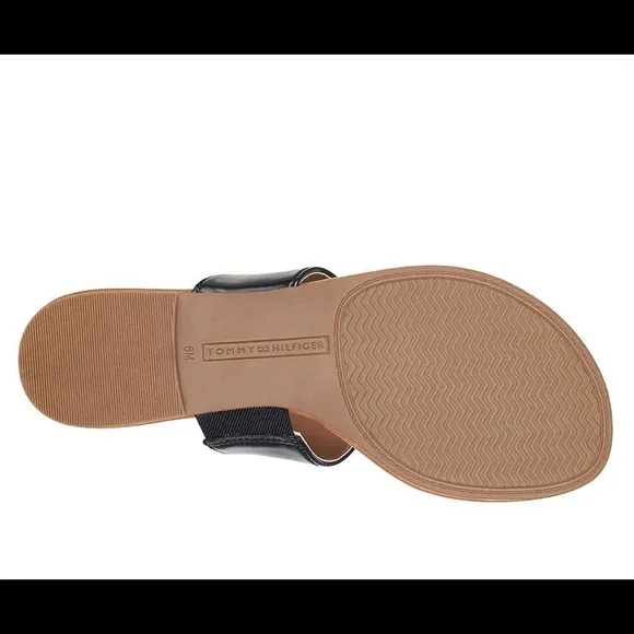 Tommy Hilfiger savanna sandal black size 7.5