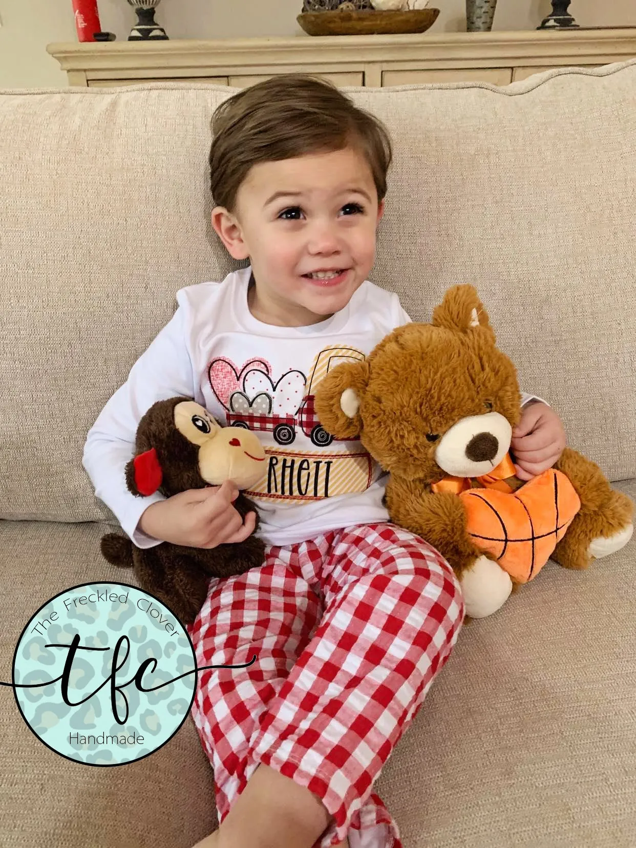 {Valentine Cozy Coupe} applique design