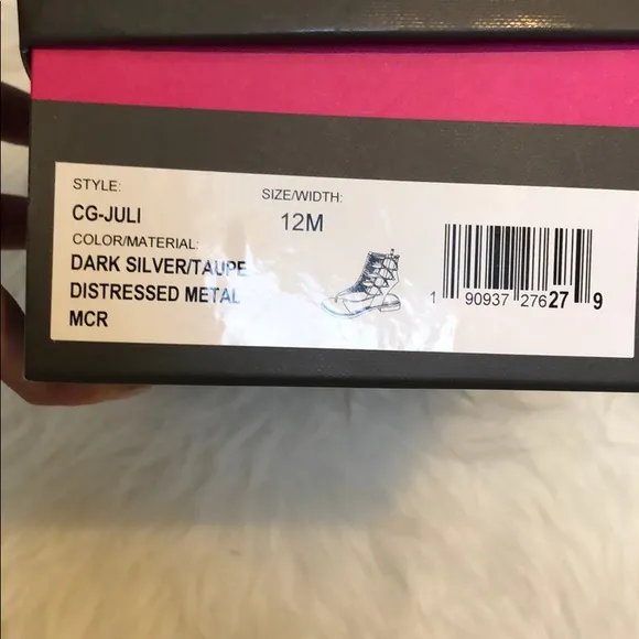 Vince Camuto girls sandal shoe size 12